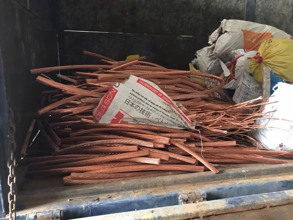 cách phân biệt đồng đỏ và đồng vàng