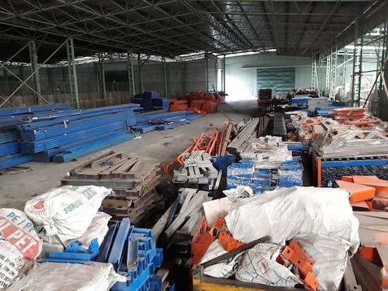 thanh lý kệ kho cũ giá cao