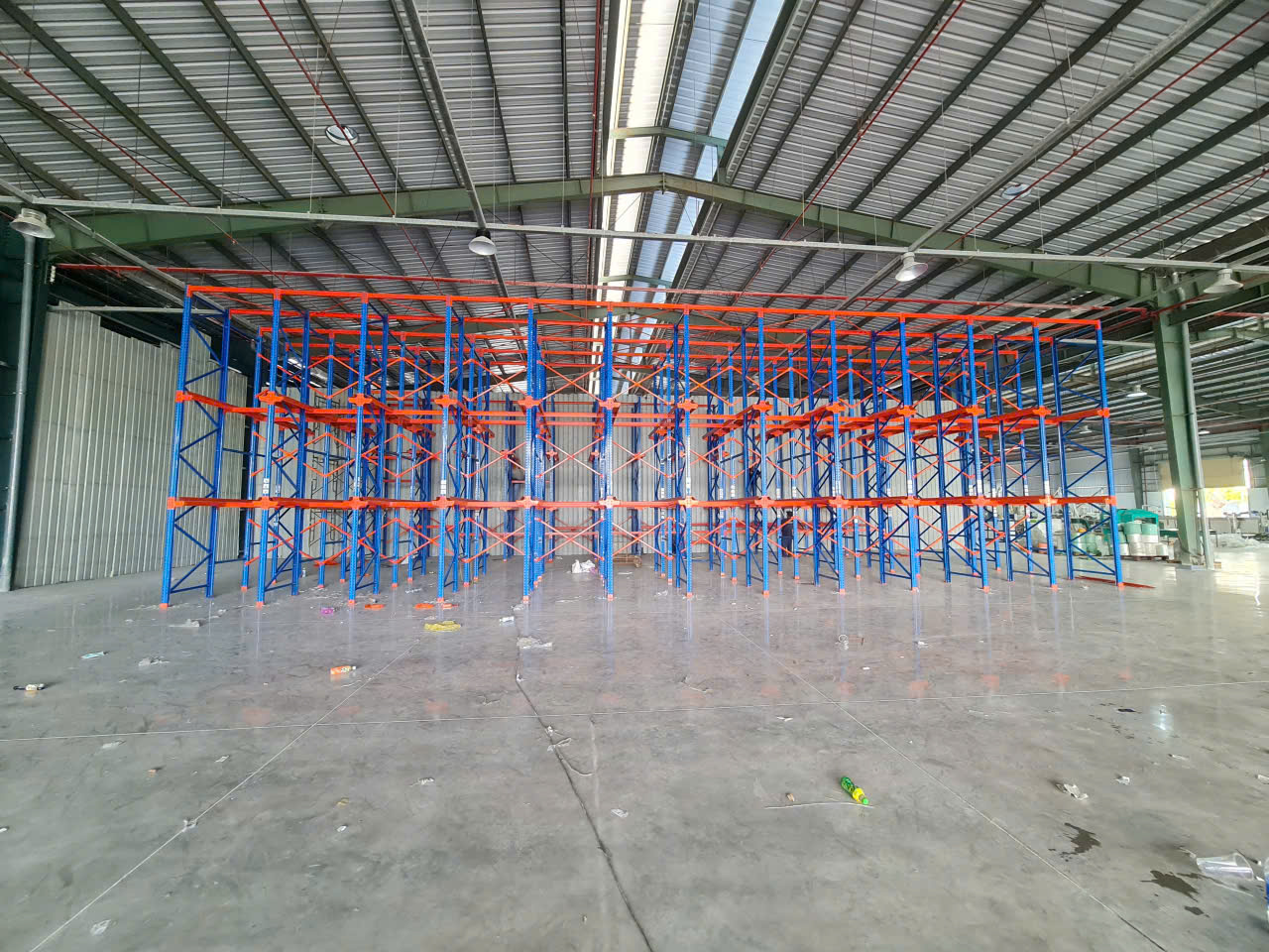 thanh lý kệ kho lạnh