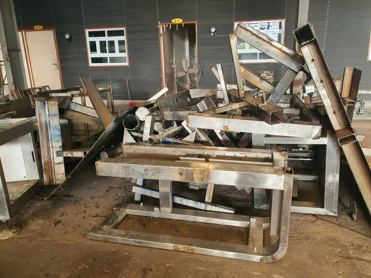 thu mua inox phế liệu 