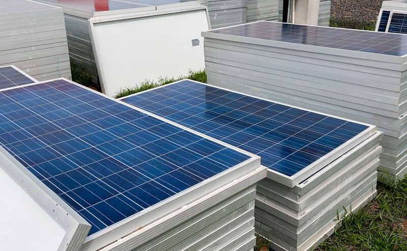 Thu Mua Tấm Pin Năng Lượng Mặt Trời Cũ Giá Cao - Uy Tín 